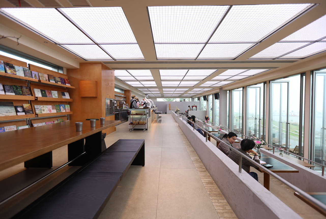 城市为魂、山水入画 九江八里湖新区打造“城市会客厅”文旅新名片