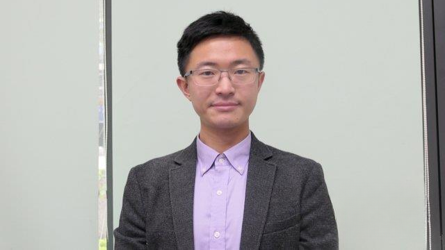 侯汉廷呛民进党发言人：美国强塞垃圾军备，你们还配合施压民众