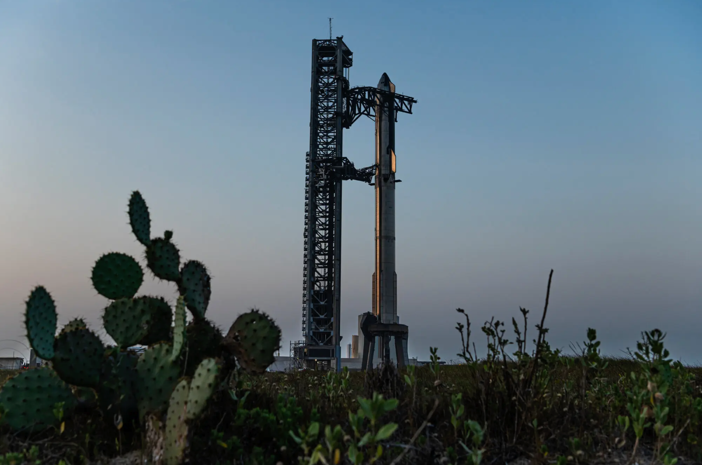 纽约时报揭秘:马斯克如何借SpaceX为自己及其商业帝国“输血”?