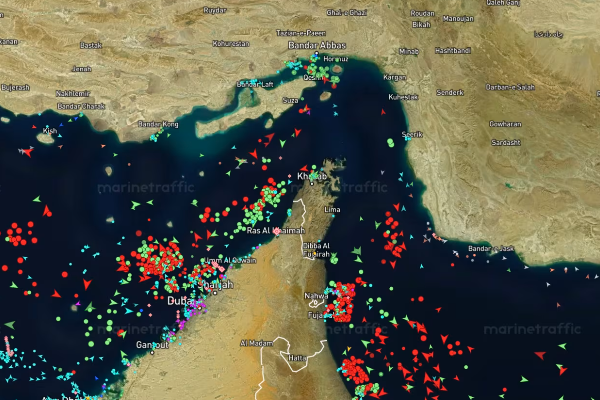 特朗普延长停火后，霍尔木兹海峡3艘船只遭伊朗袭击