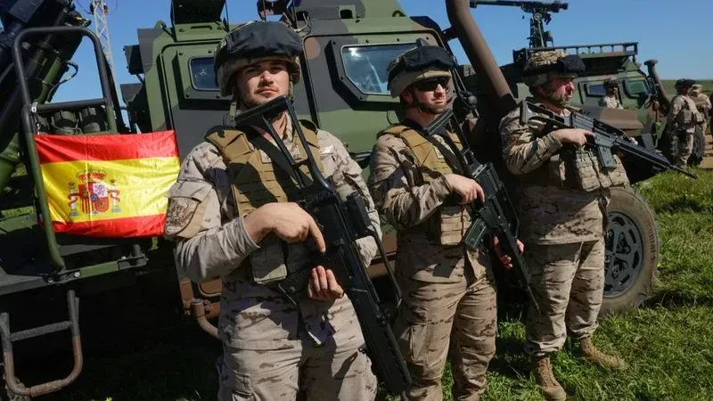 裂痕加深！美考虑暂停西班牙北约资格、重新审视英对马岛主权主张