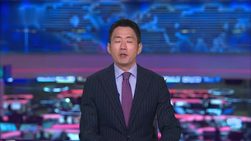 现场回顾｜白宫记者晚宴枪击事件 特朗普在安保人员护送下离开