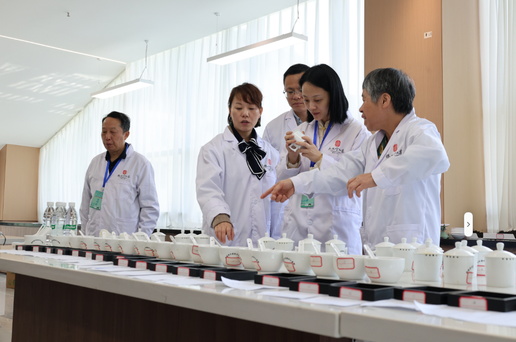 30名高手同台竞技！“宁红杯”手工红茶制作技能竞赛圆满落幕