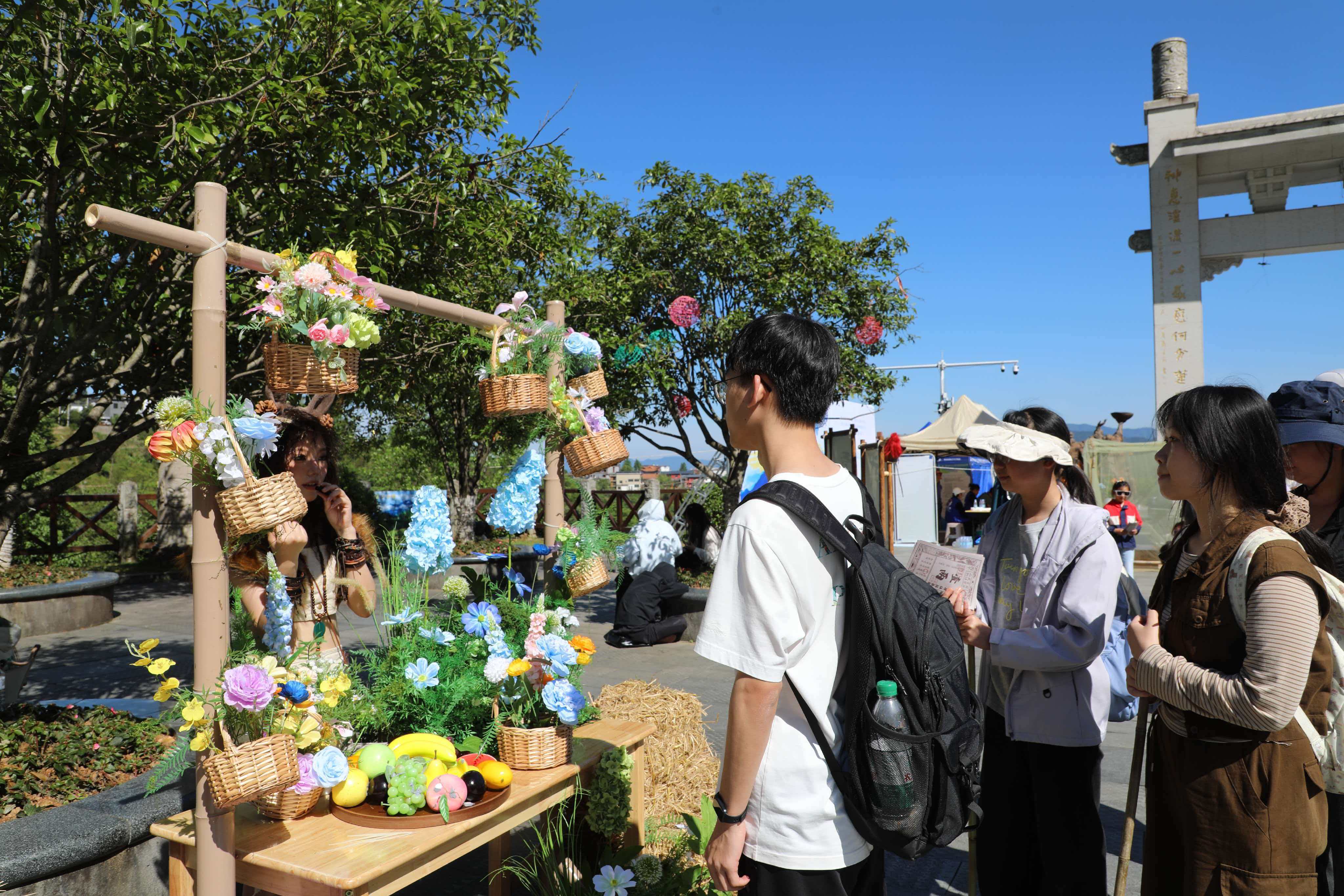 萍乡武功山“五一”火爆出圈：人气旺、活动丰、服务优、秩序好
