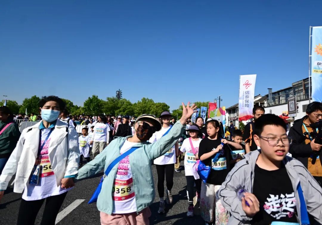 周铭26050106.jpg