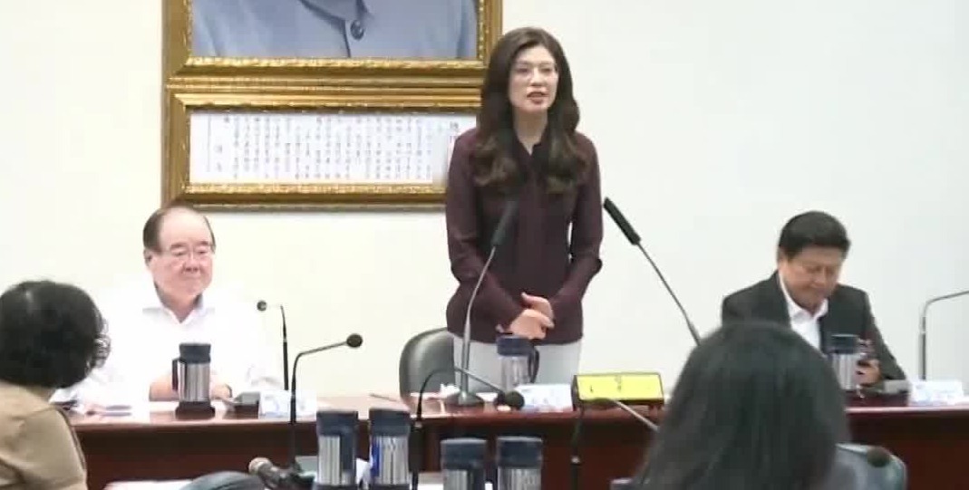 郑丽文下动员令：全力守住新北市