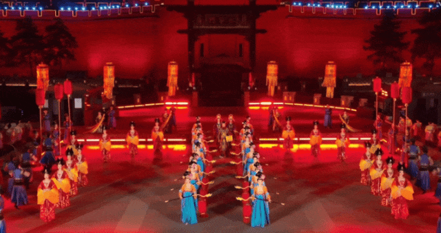 部分演艺画面   图片来源：西安城墙景区