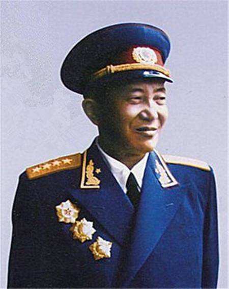 罗瑞卿儿子口述：父亲被林彪逼得跳楼明志，家里被抄，姥爷含恨自杀