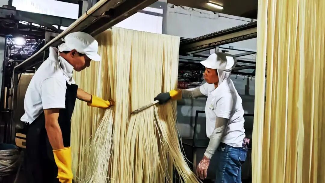 估值126亿元！一根江西米粉火到全球10余国(图1)