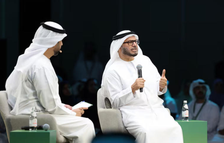 阿联酋总统顾问：伊朗表现得像超级大国，想象一下如果它有了核武器