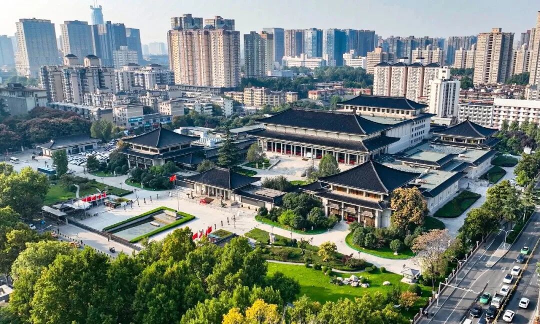 精品文物荟萃   图片来源：陕西历史博物馆