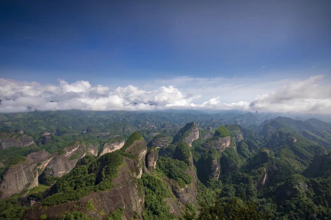 摄图网_501063581_湖南崀山八角寨风光(企业商用).jpg