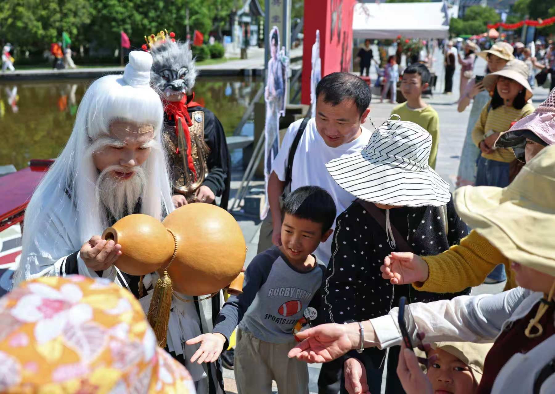 仙韵龙虎山 奇妙度五一  2026龙虎山五一奇妙游精彩启幕