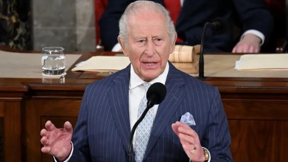 英王美国会演讲全程视频：你们的建国纲领都是抄英国的