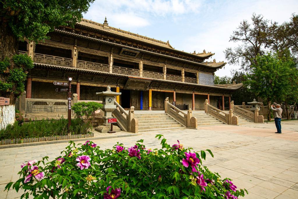 张掖大佛寺景色　2025年5月13日摄　李自海　摄
