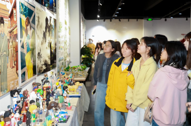 江西师范大学科学技术学院美术学院2026届毕业作品展开幕