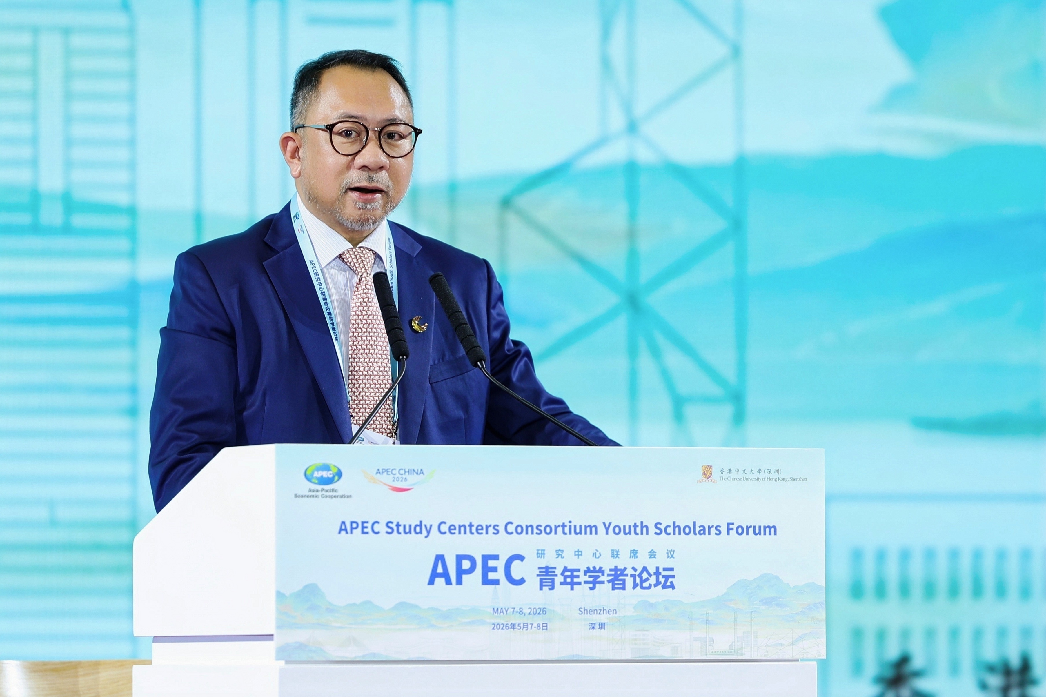 图：APEC秘书处执行主任 Eduardo Pedrosa