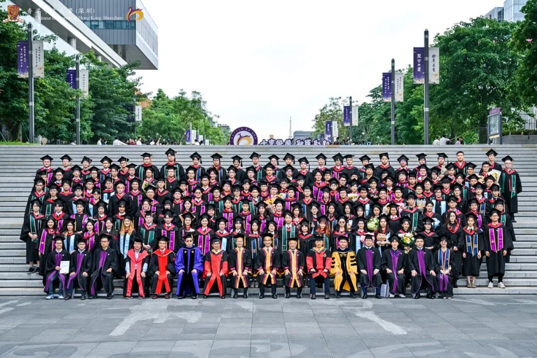 图:理工学院2024届全体本科毕业生大合影
