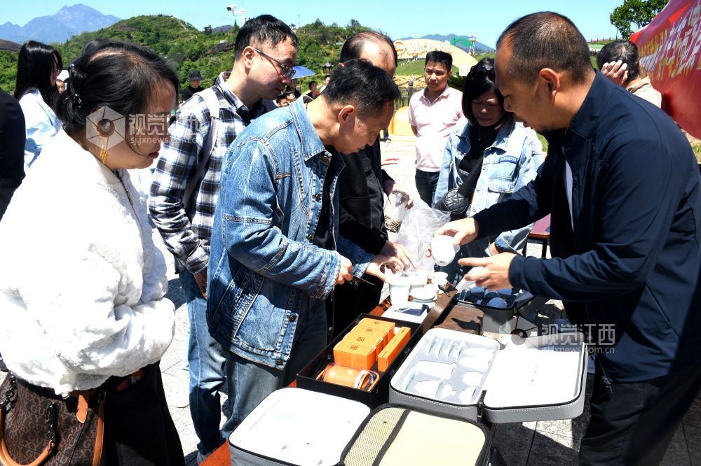 江西南丰：非遗焕新进景区（图）