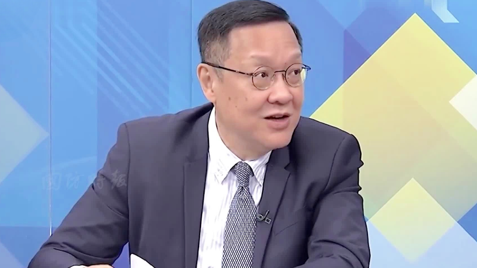 赖清德借“私人飞机”偷窜访，介文汲大骂：丢尽台湾的脸