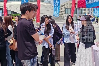从“校园招聘”到“生态共建” 看郑州航空港如何“种”出人才新生态
