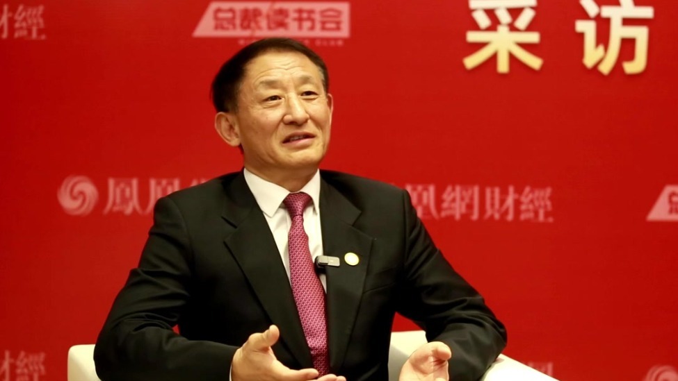 彭华岗：AI可以赋能读书但涵养修养这件事，机器代替不了人