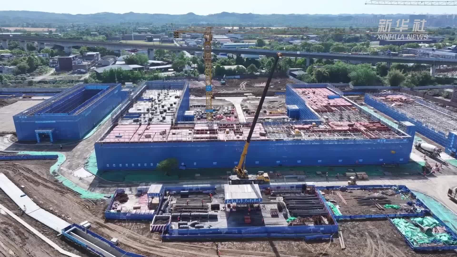 500余名建设者“五一”坚守 成德市域铁路德阳段转入铺轨阶段