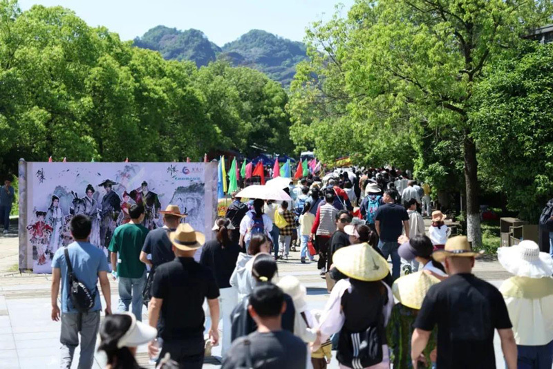 “五一”假期鹰潭文旅市场“新”意十足 让游客玩出沉浸感