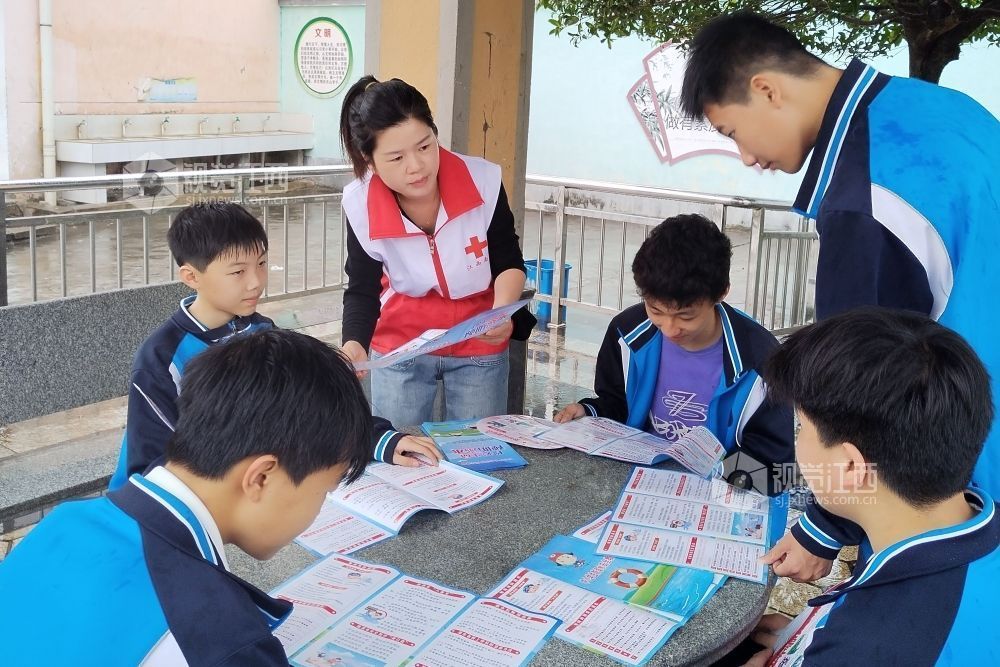 江西南丰：防灾减灾进校园（图）