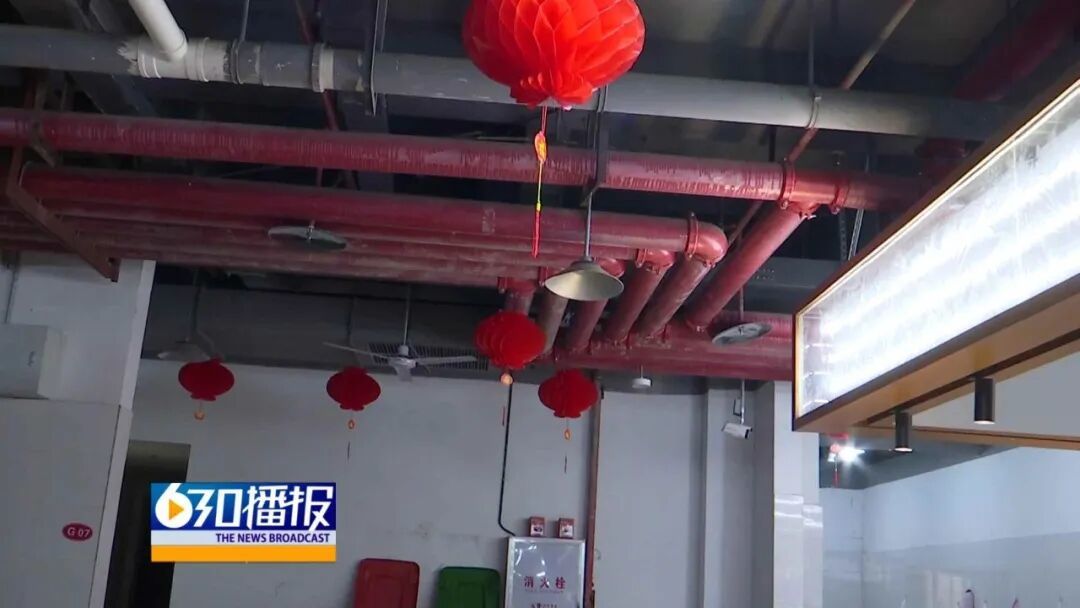 章贡区卫府里农贸市场改造后“内冷外热” 市民：不实惠 好闷
