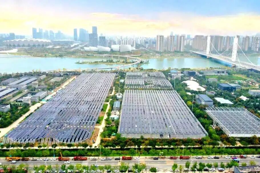 图为西安市第五再生水厂光伏项目