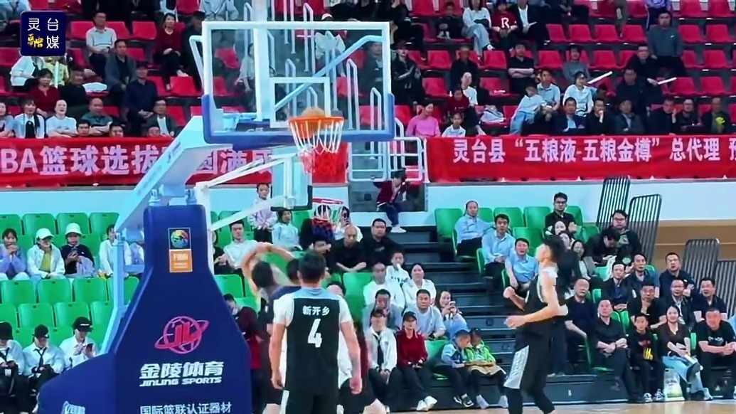 甘肃灵台陇BA球赛巅峰对决　高燃势头“篮”不住