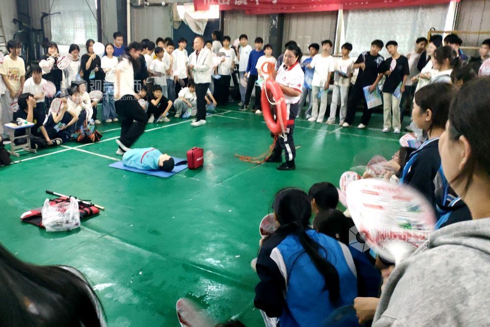 江西南丰：防灾减灾进校园（图）