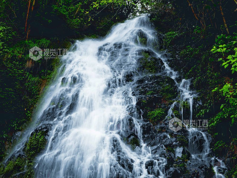 江西分宜：山涧瀑布唱欢歌 青山幽谷漾清音（图）