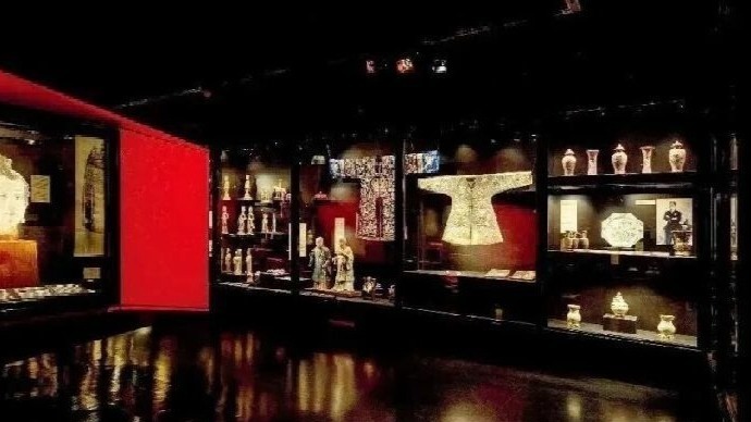因房租上涨,数万件中国国宝见不到了?_凤凰网