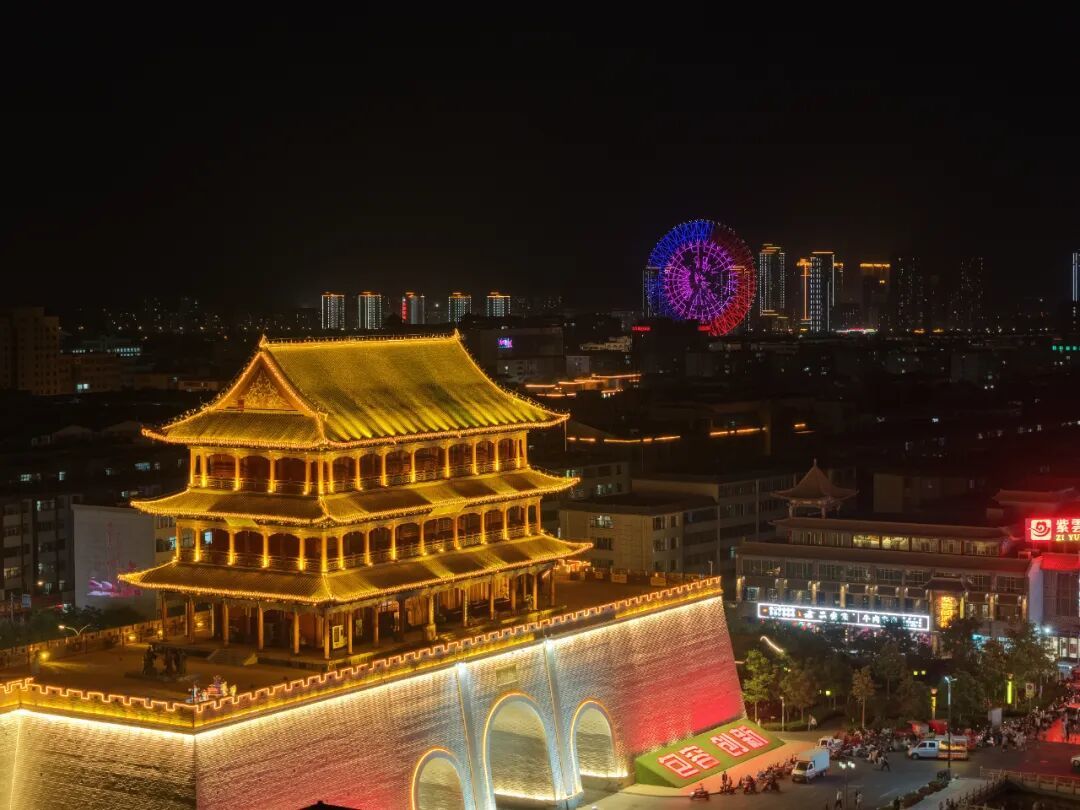 摄影：吴剑斌