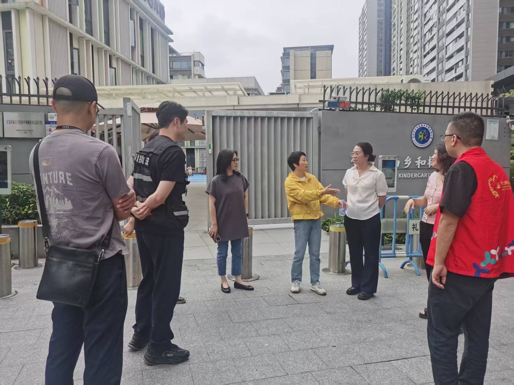 “油烟”散了,“绿意”来了,富华社区 邻里纠纷温情化解
