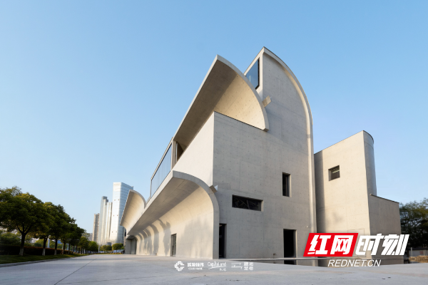 碧湘楚巷项目主打“文化+在地+商业+社交”，填补长沙高端体验式街区空白。