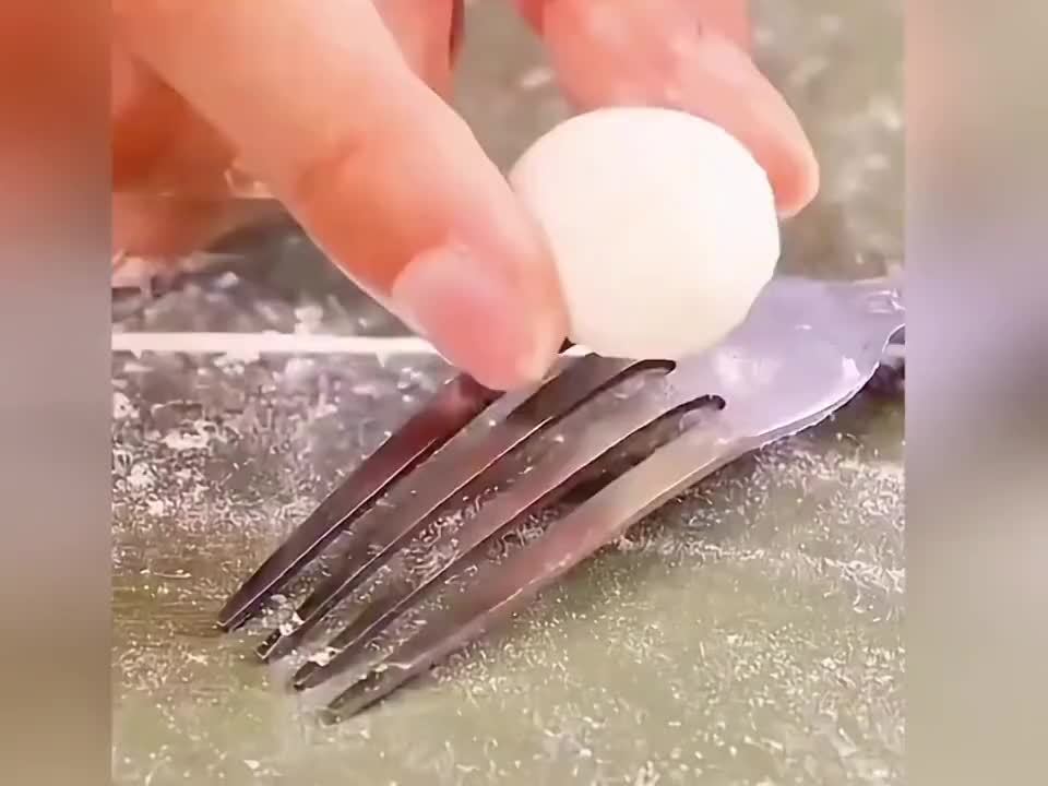 原来大厨都是这样包饺子的，一看就会一包就废，赶紧试试吧