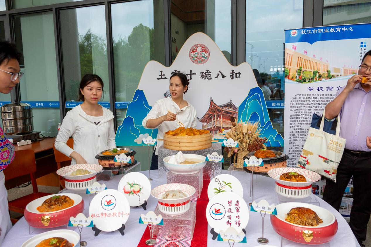 当千年非遗遇见荆楚青春——2026湖北省职教活动周职教赋能非遗传承与创新教学成果展侧记