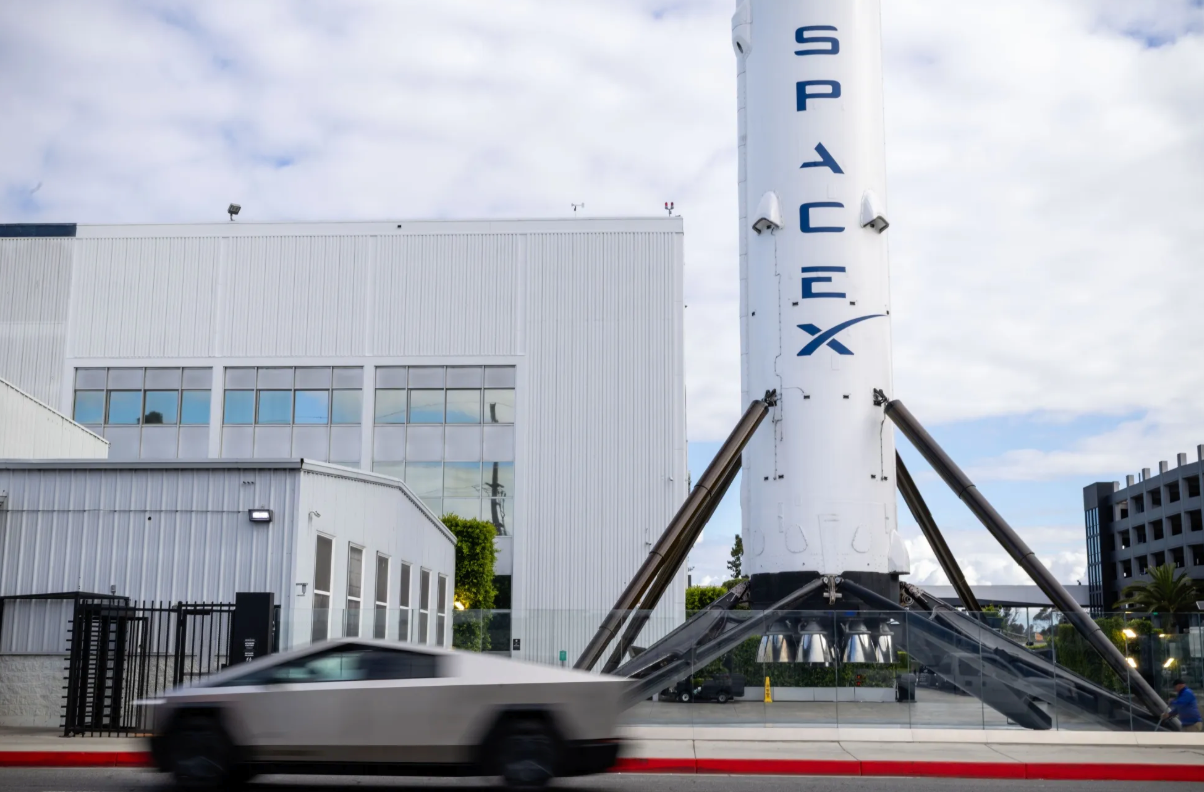 SpaceX
