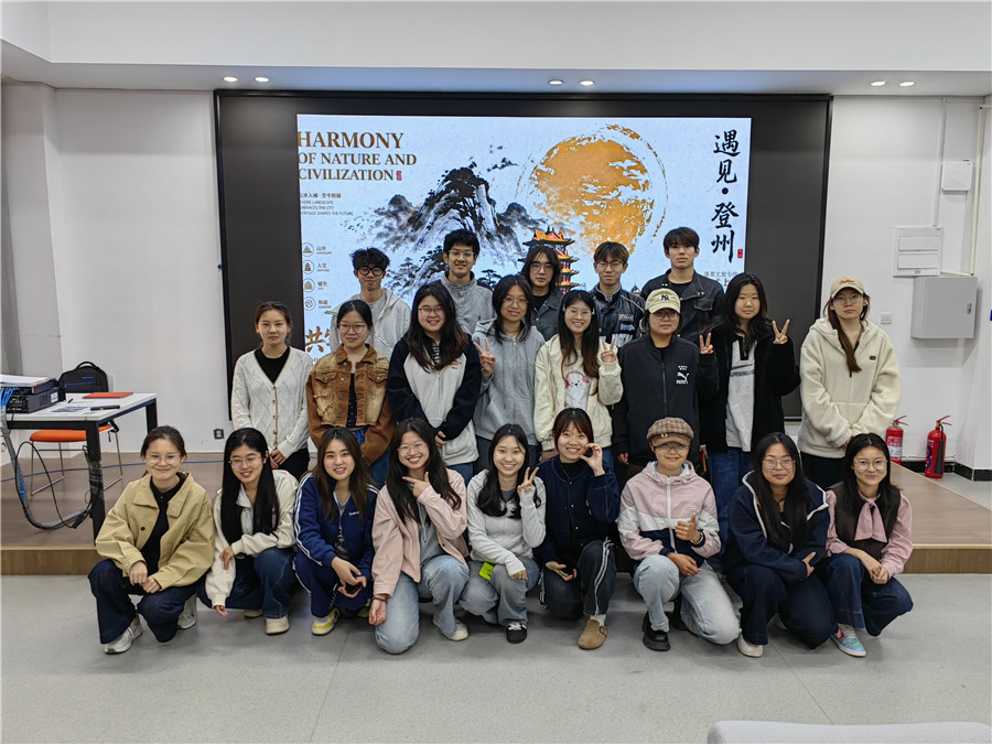 烟台科技学院文化传媒学院：走出“人机协同”教书育人新路径