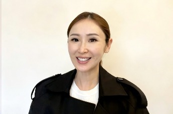 与TVB主持人陈贝儿相约香港，共话跨文化传播中的真实表达！