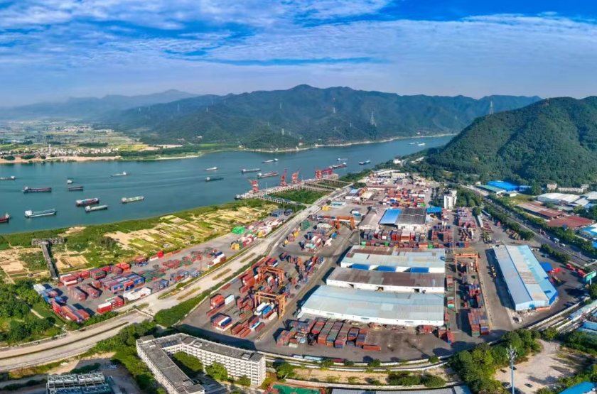 图：三榕港