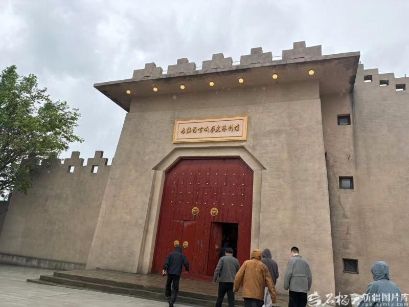 乌拉泊古城历史陈列馆外观。石榴云/新疆日报记者 玛依古丽&middot;艾依提哈孜摄