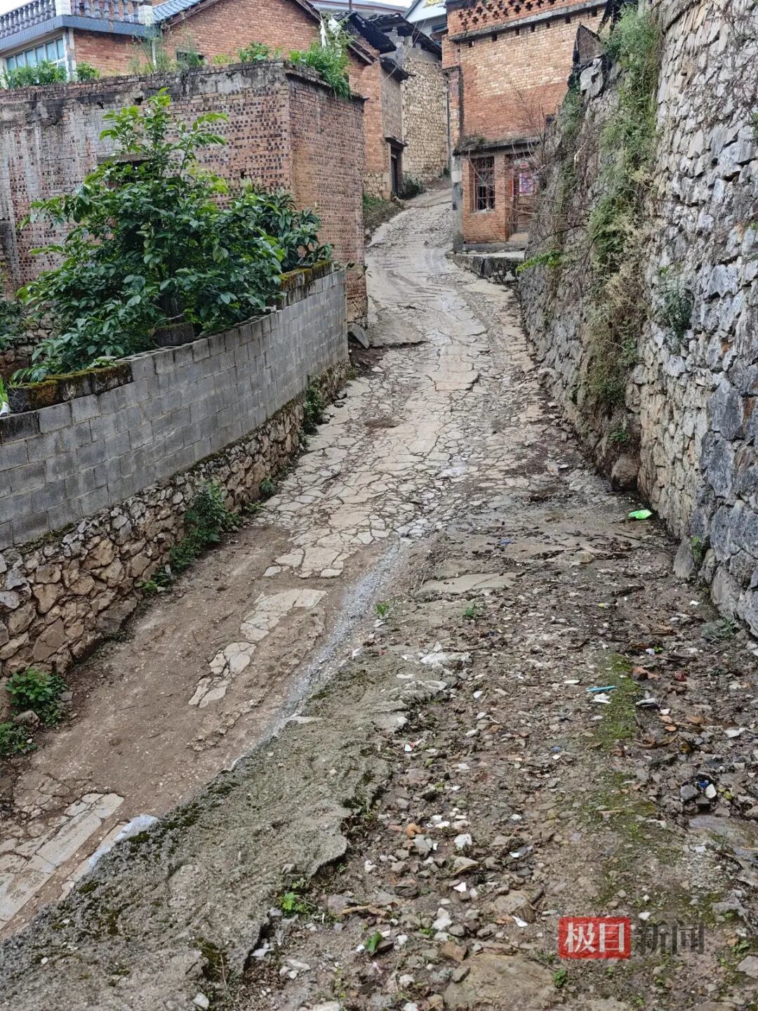 涵涵遇害第一现场距离家不到50米（极目新闻记者 唐佳燕摄）