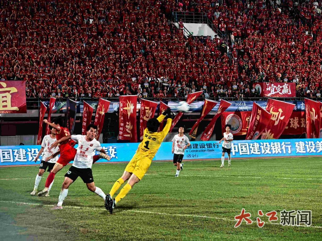 宜春队主场2:0萍乡，赣超首战开门红