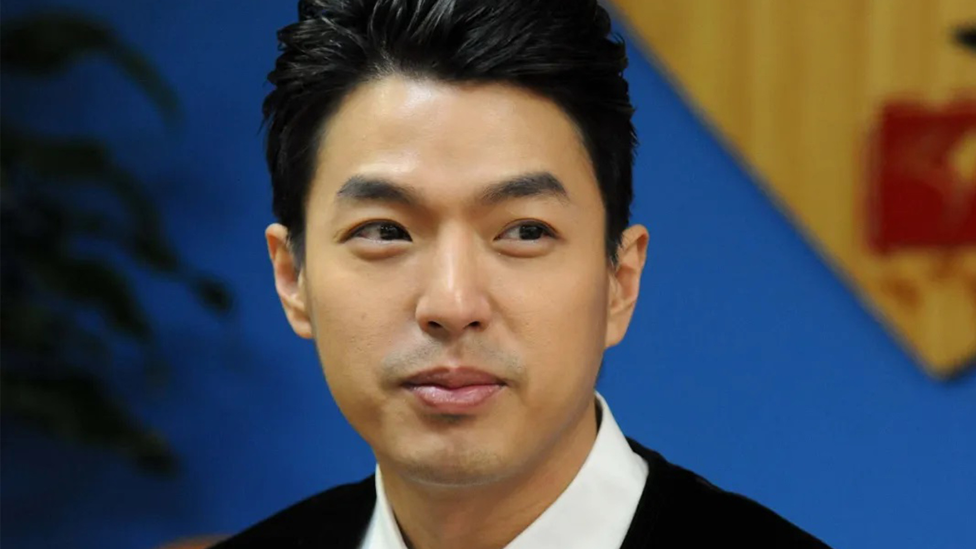 《放羊的星星》男演员李威“精舍命案”宣判：李威获刑1年10个月，其妻子获刑1年8个月，均缓刑5年