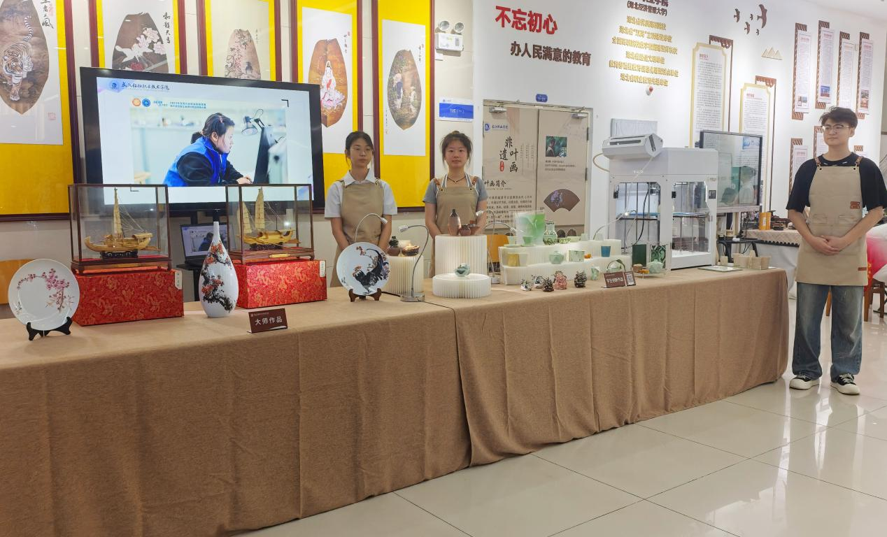当千年非遗遇见荆楚青春——2026湖北省职教活动周职教赋能非遗传承与创新教学成果展侧记