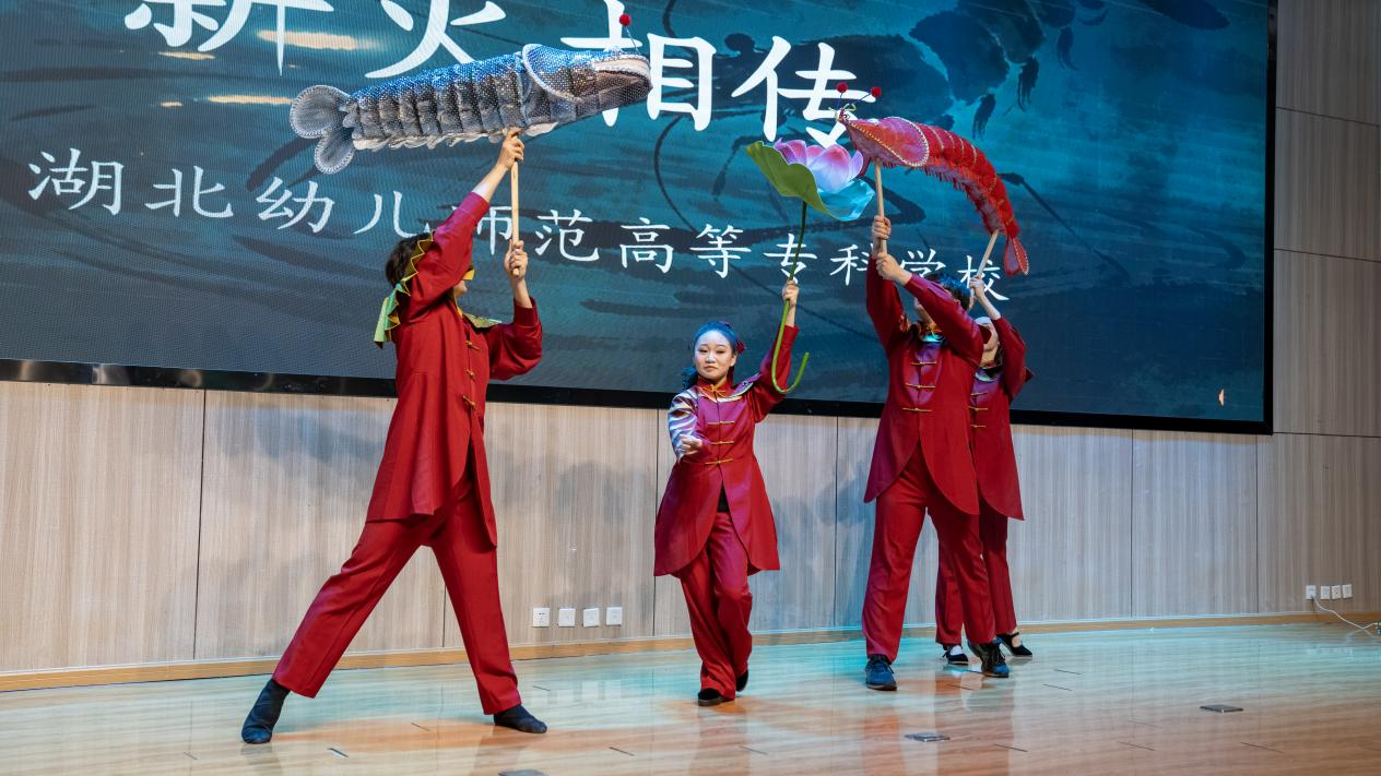 当千年非遗遇见荆楚青春——2026湖北省职教活动周职教赋能非遗传承与创新教学成果展侧记